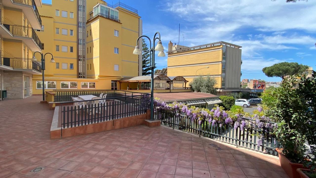 Casa Tra Noi 3* Roma